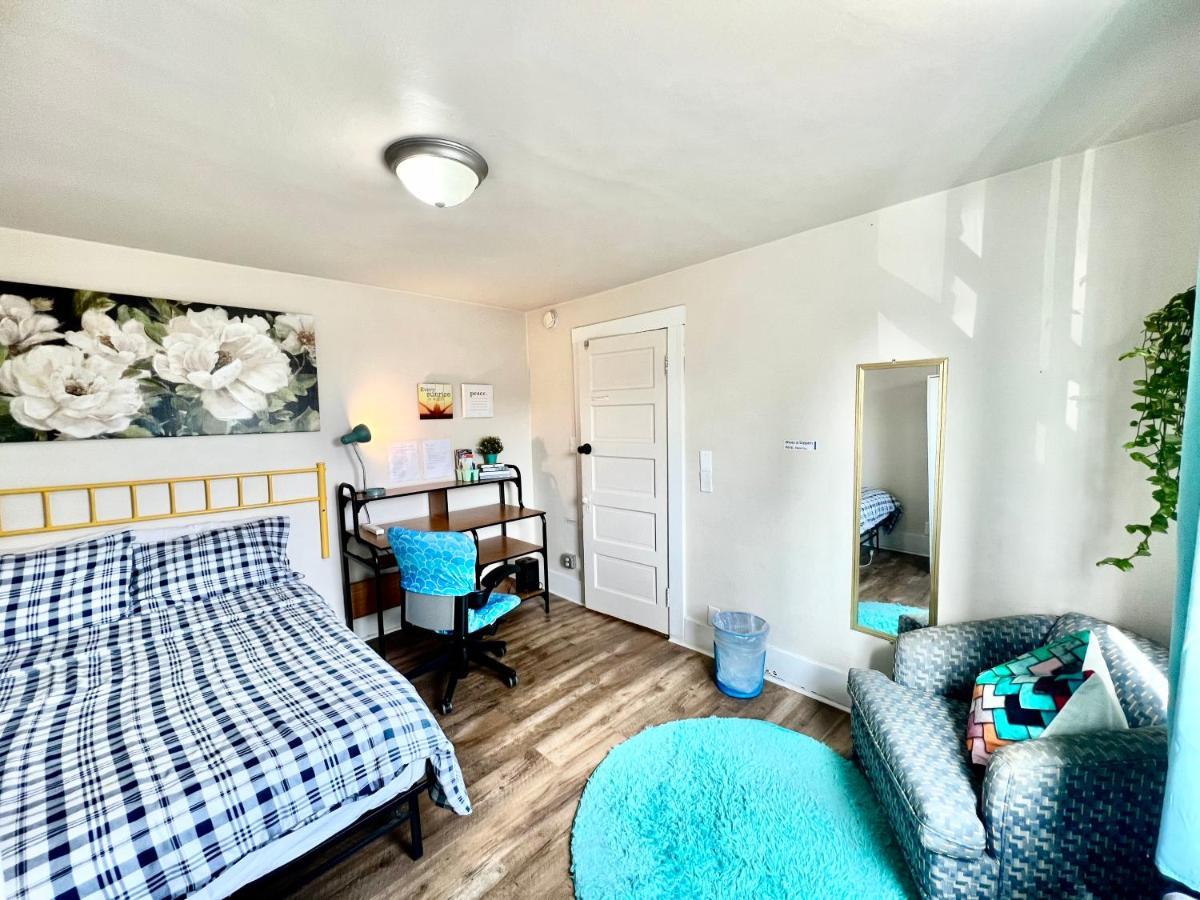 Private Room With Shared Bathrooms 10 Mins To Seatac Airport And 20 Mins To Downtown Seattle Dış mekan fotoğraf
